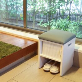 天然木桐材使用 軽量&コンパクト 竹製ジャバラ扉式 スツールボックス