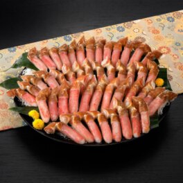 富洋物産　目利き人厳選！ 生本ずわい蟹の贅沢爪下