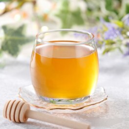 蜂蜜の匠が厳選！ カナダ産百花はちみつ