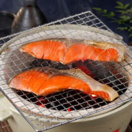 富洋物産 目利き人厳選 厚切り！紅鮭切身 ＜１１切＞