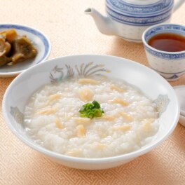 青山シャンウェイ 佐々木シェフ ほたて中華粥